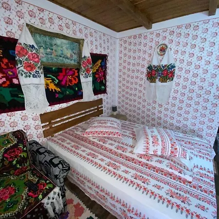 Floare De Maramures 1 3* Vadu Izei