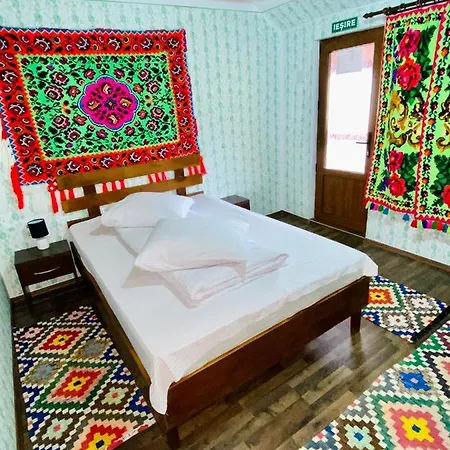Guest house Floare De Maramures 1 3*