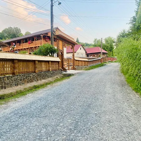 Floare De Maramures 1